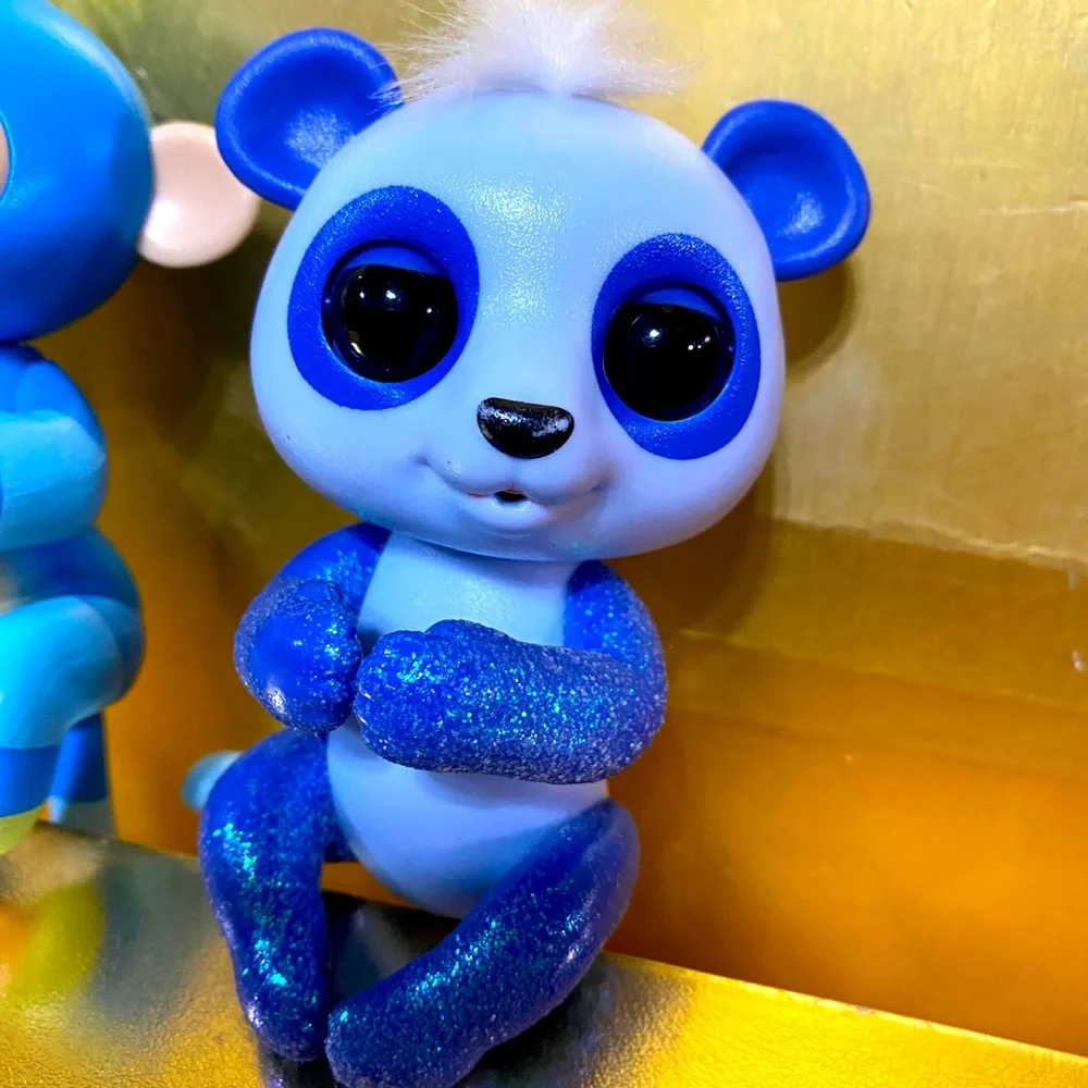 WOW WEE FINGELINGS 2016 TALKING ANIMATED PANDA BEAR ARCHIE & BILLIE BLUE MONKEY - Picture 3 of 10